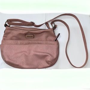 Rosetti; Rose Baby Pink Front Pocket Crossbody Bag 💼